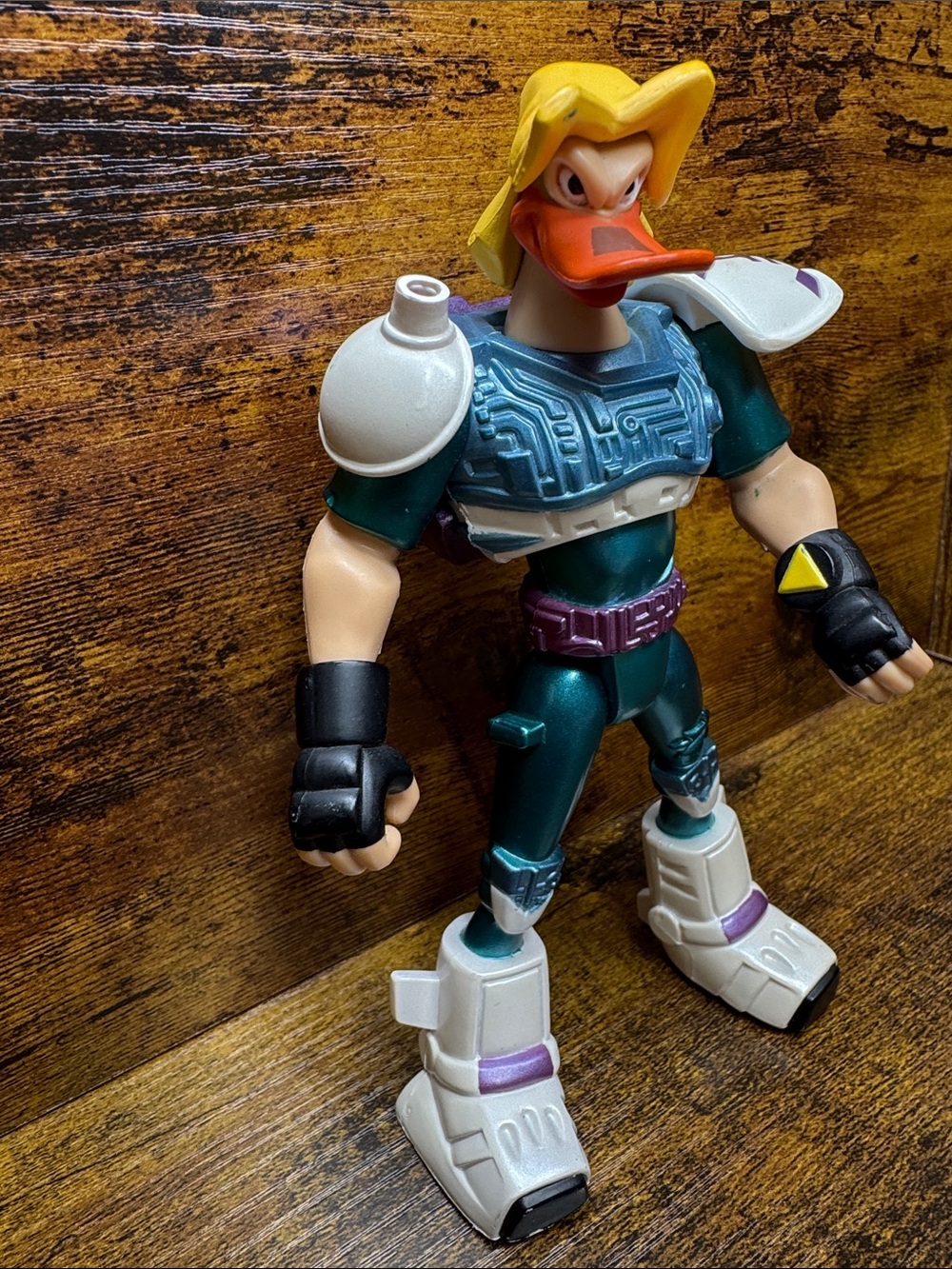 Disney Mighty Duck Action Figure Puck Bomber 6" - Picture 2 of 9